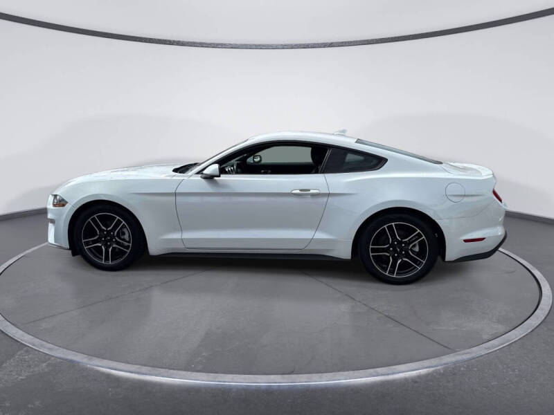 2022 Ford Mustang