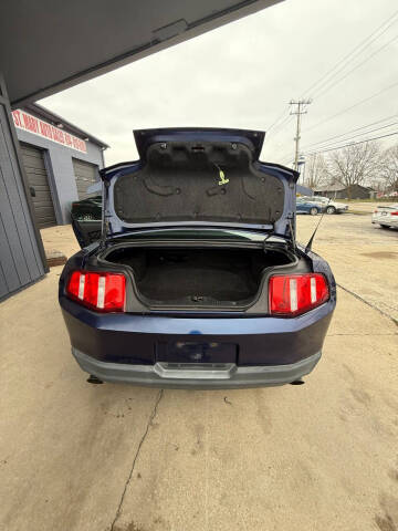 2011 Ford Mustang V6 Premium