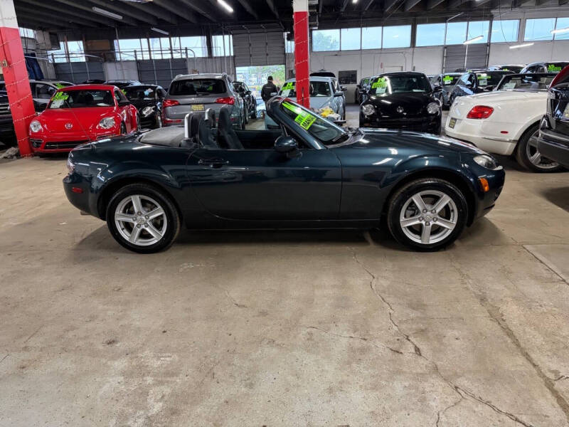 2006 Mazda MX-5 Miata