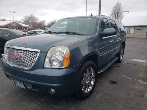 2008 GMC Yukon XL for sale at Advantage Auto Sales & Imports Inc in Loves Park IL