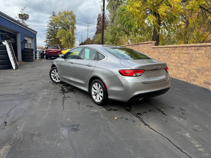 2015 Chrysler 200 C