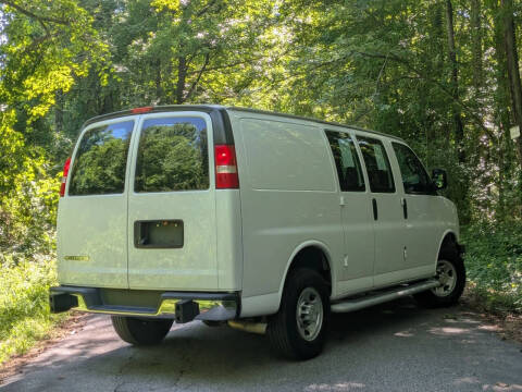 2024 Chevrolet Express 2500