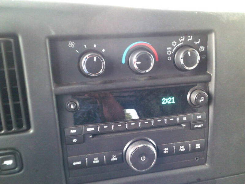 2017 Chevrolet Express 2500