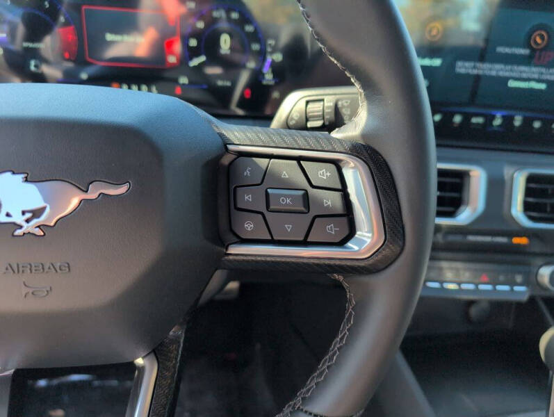 2025 Ford Mustang EcoBoost Premium