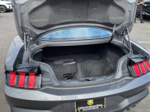 2024 Ford Mustang EcoBoost