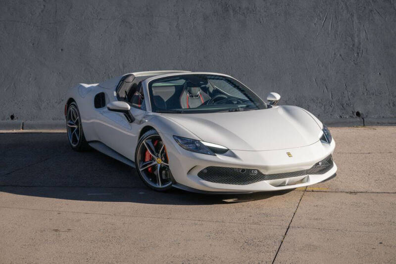 2024 Ferrari 296 GTS