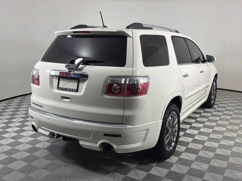 2011 GMC Acadia Denali