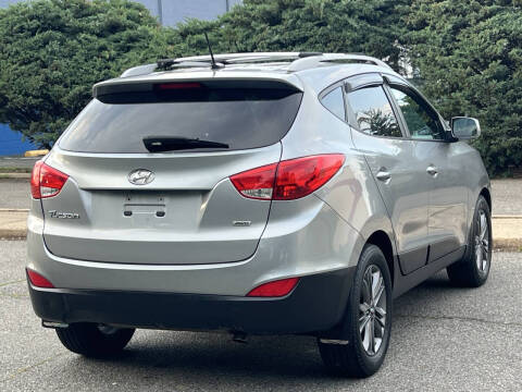 2015 Hyundai Tucson SE