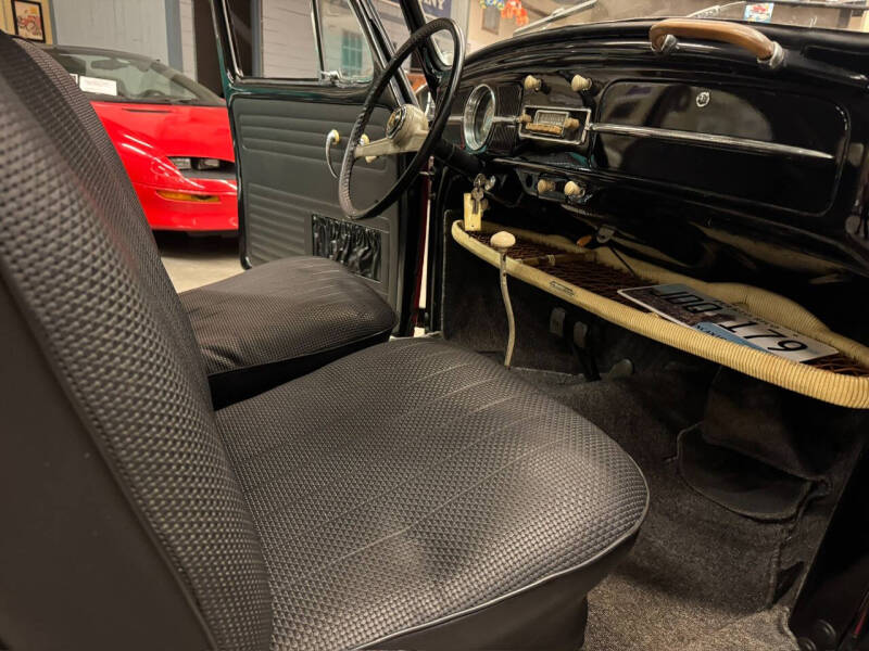 1952 Volkswagen Beetle