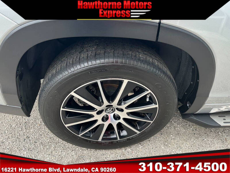 2017 Toyota Highlander SE