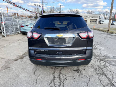 2017 Chevrolet Traverse LT