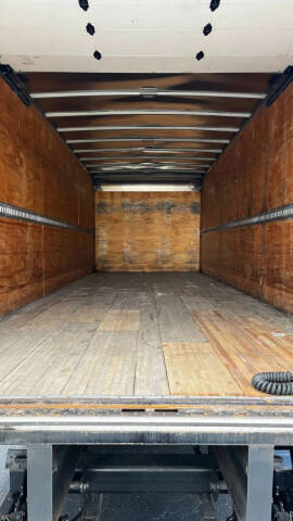 2018 Freightliner M2 106