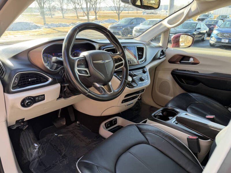 2018 Chrysler Pacifica Touring L Plus