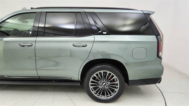 2023 Cadillac Escalade-V