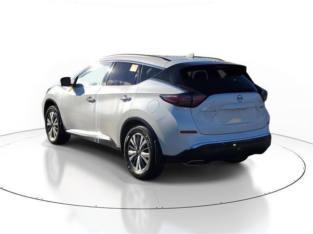 2023 Nissan Murano SV