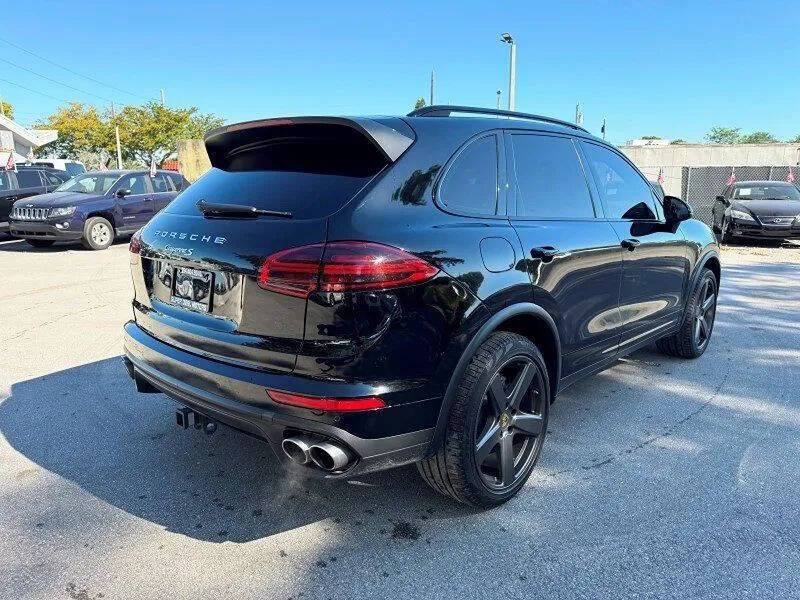 2018 Porsche Cayenne S