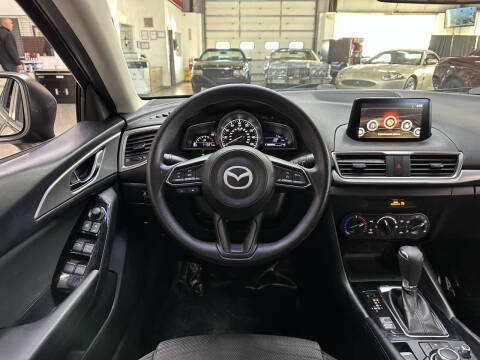 2017 Mazda MAZDA3 Sport