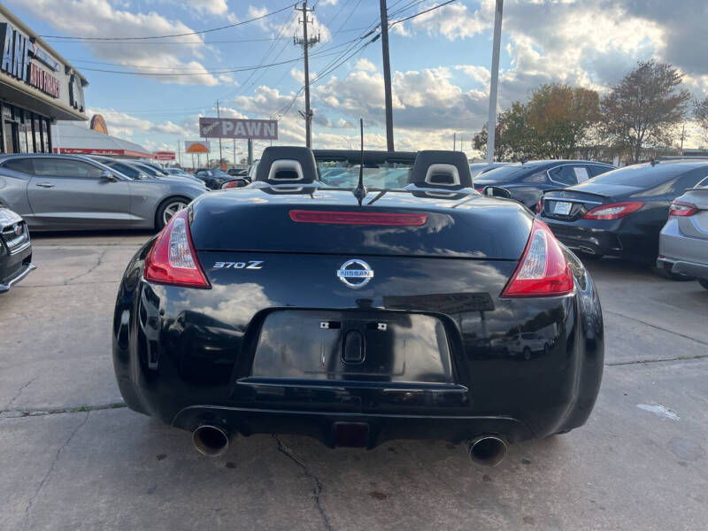 2011 Nissan 370Z Roadster