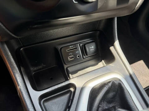 2017 Jeep Cherokee Sport