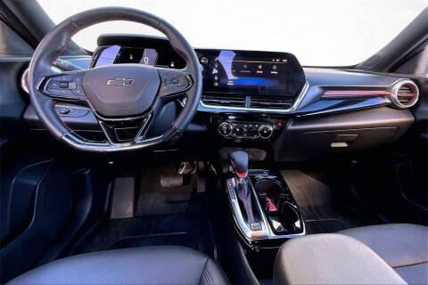 2025 Chevrolet Trax RS