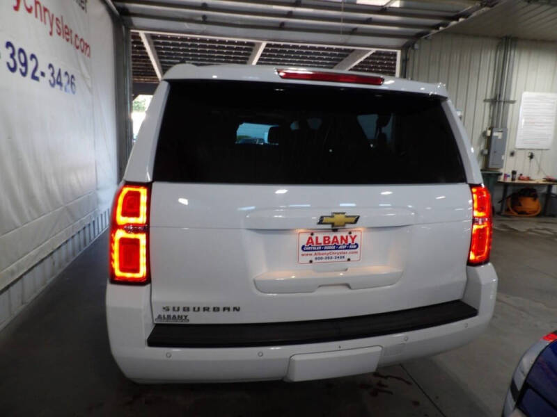 2017 Chevrolet Suburban LT