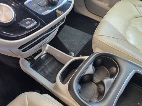 2019 Chrysler Pacifica Touring L Plus