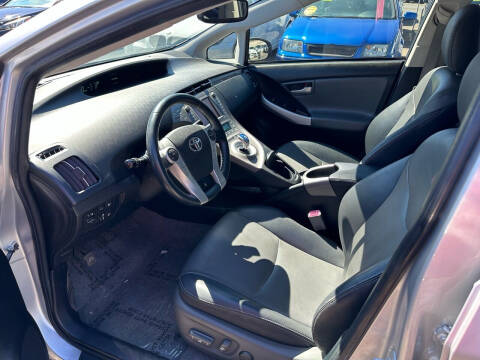 2012 Toyota Prius Plug-in Hybrid Advanced