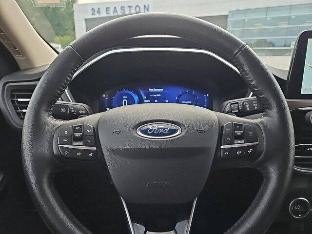2020 Ford Escape Titanium