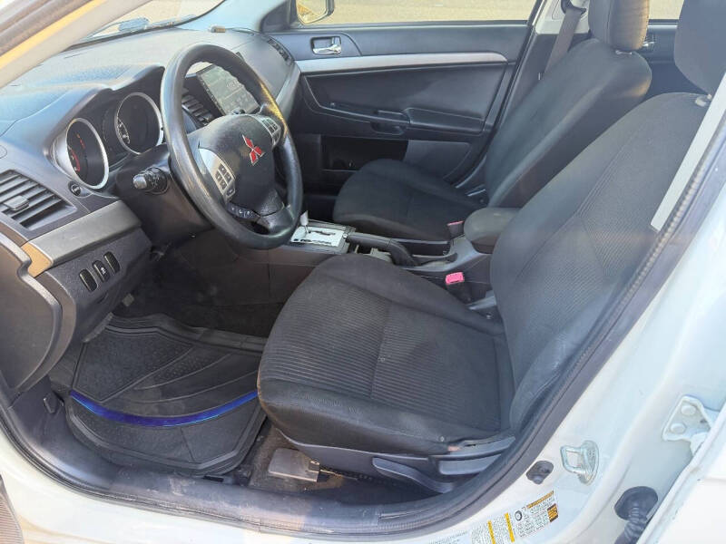 2015 Mitsubishi Lancer ES