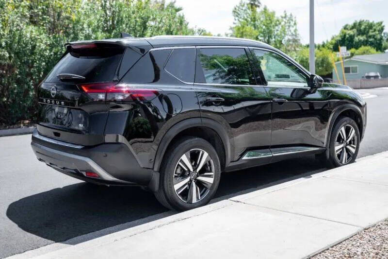 2023 Nissan Rogue SL