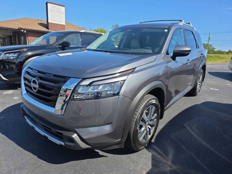 2025 Nissan Pathfinder SL's photo