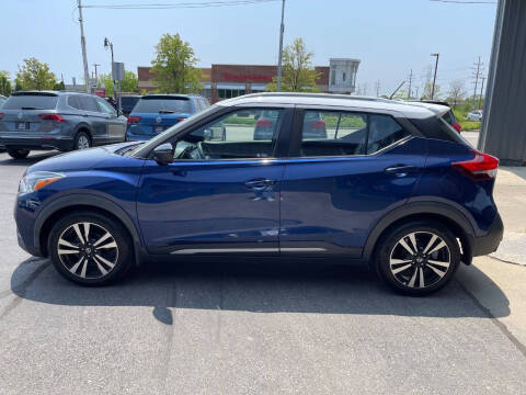 2019 Nissan Kicks SR