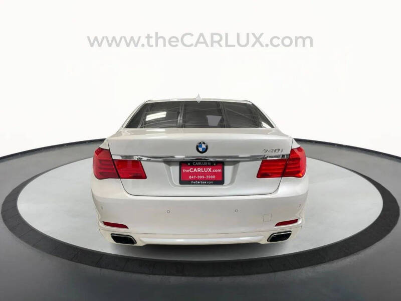 2012 BMW 7 Series 740i