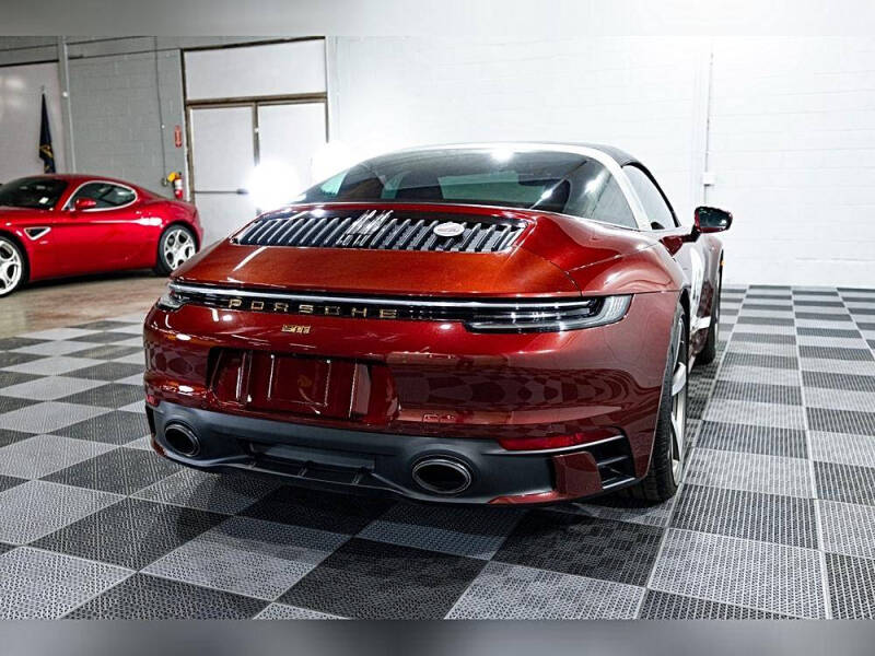 2021 Porsche 911 Targa 4S Heritage Design Edition