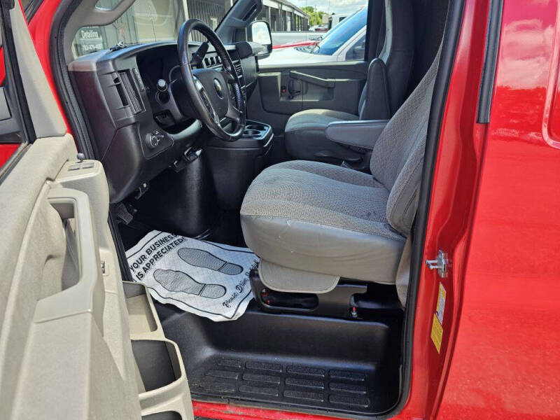 2019 Chevrolet Express 2500