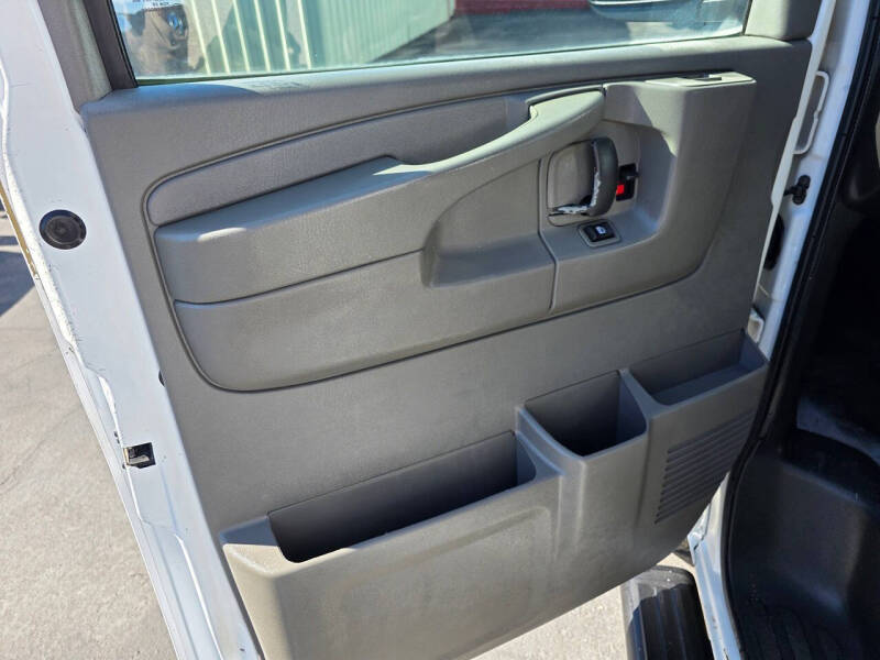 2014 Chevrolet Express LS 3500