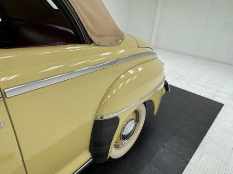 1947 Ford Super Deluxe