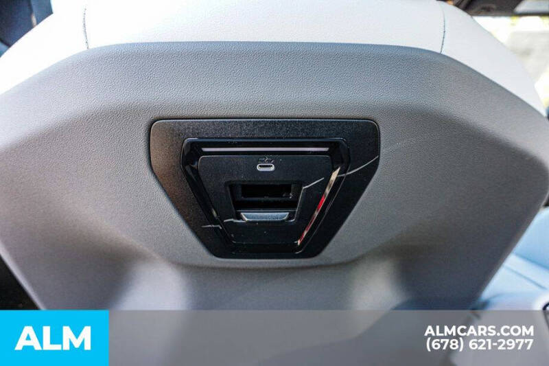 2025 BMW i5 eDrive40