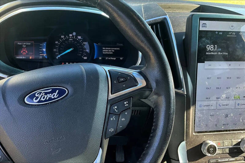 2021 Ford Edge Titanium