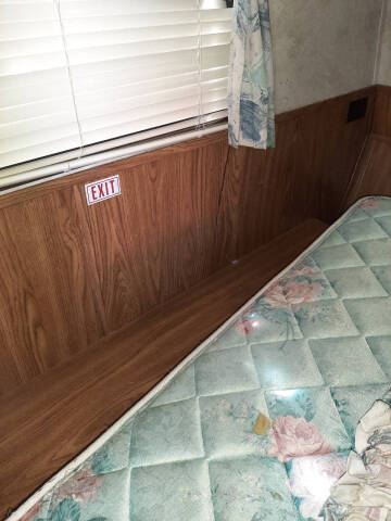1995 Dutchmen 30 FT. BUNK HOUSE