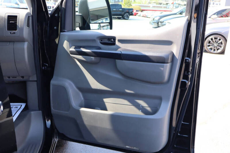 2014 Nissan NV