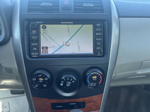 2010 Toyota Corolla LE