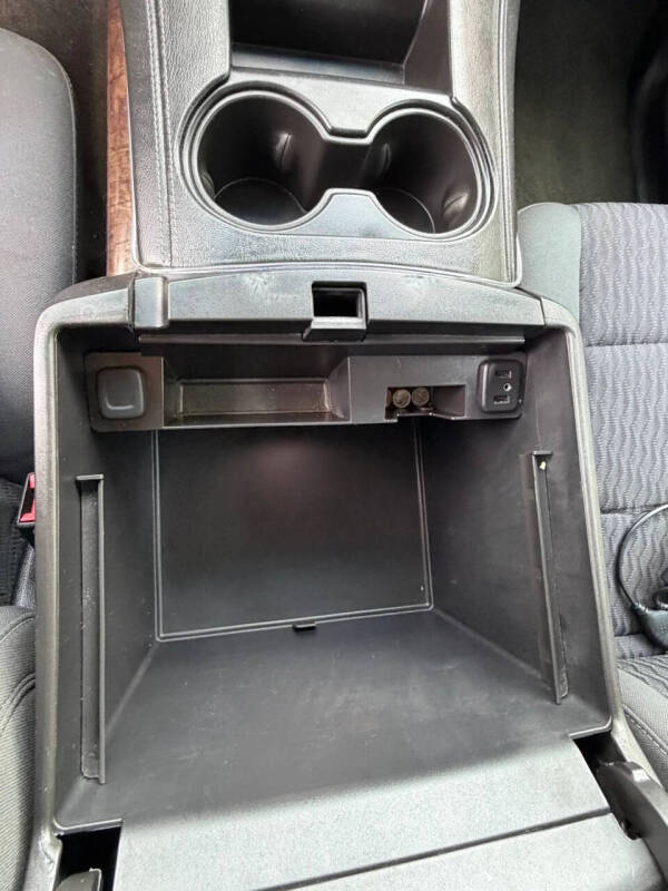 2017 Chevrolet Suburban LS
