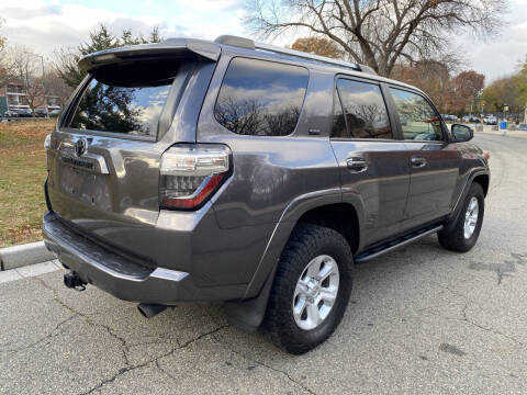 2021 Toyota 4Runner SR5