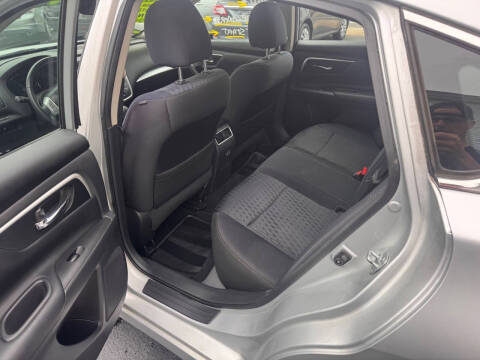 2017 Nissan Altima 2.5 SV