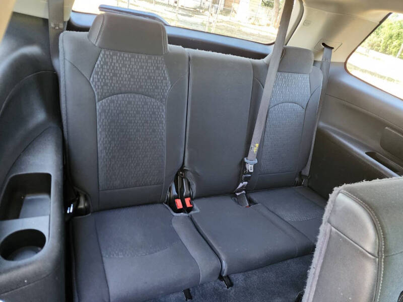 2016 GMC Acadia SLE-1