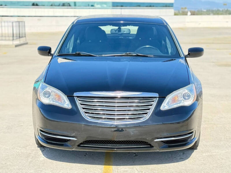 2012 Chrysler 200 Touring