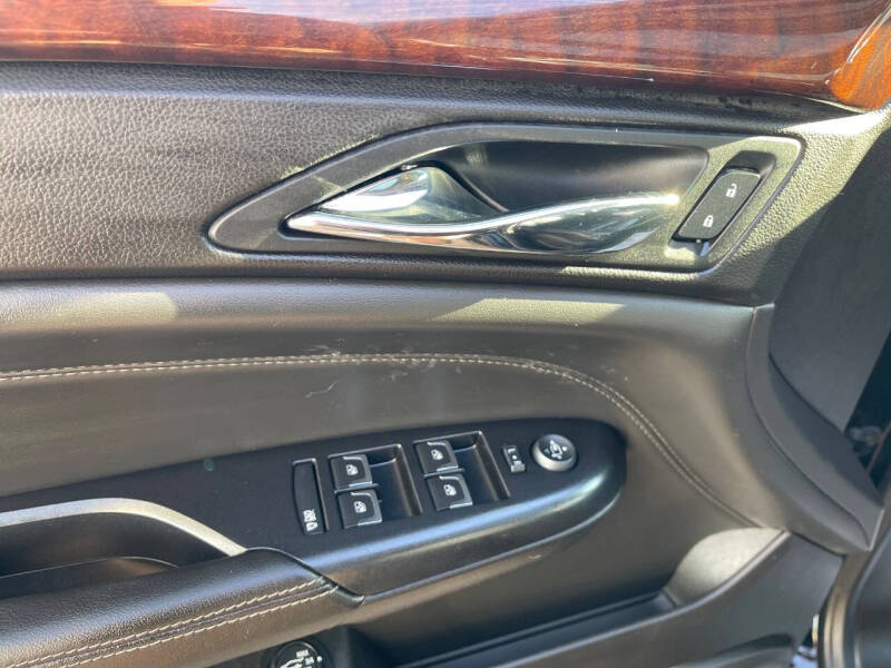 2014 Cadillac SRX Performance Collection