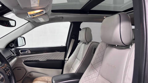 2017 Jeep Grand Cherokee Summit