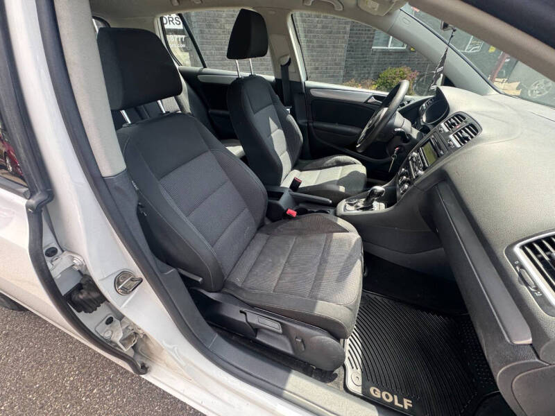 2011 Volkswagen Golf 2.5L PZEV